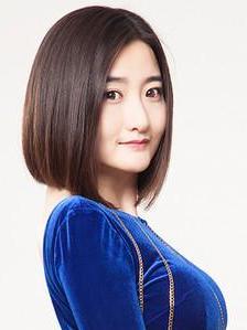 云菲菲