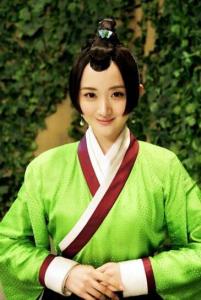 张冉怡