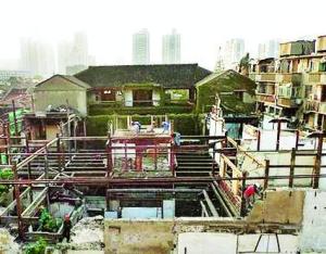 拆宅拆迁现场