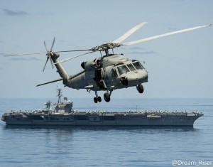 SH-60F与尼米兹级航空母舰