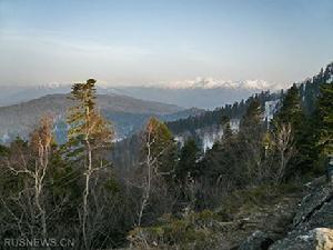 阿迪格山