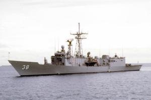 柯兹号（USS Curts FFG-38）