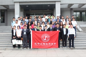 学校师生参加第十一届“挑战杯”决赛