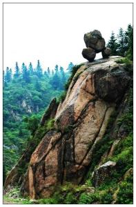支锅石景