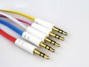 AUX（辅助信号端子）