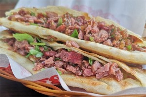 驴肉火烧