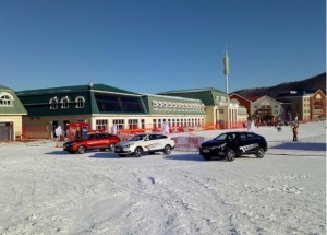 冰雪试驾 启辰T90