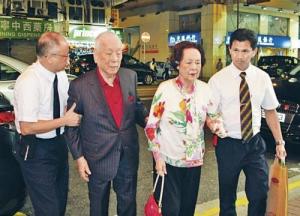 许世勋和妻子 许世勋和妻子