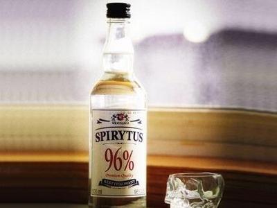 波兰精馏伏特加