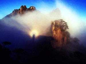 三清山神光