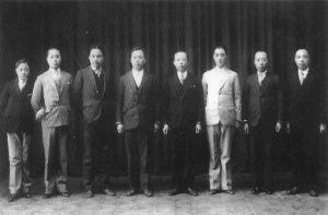 黎氏八骏