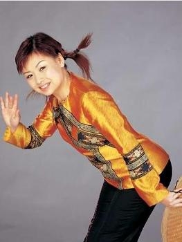 李琼